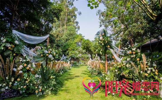 雨夜听雨唯美句子都有哪些? 雨夜听雨唯美句子都有哪些?