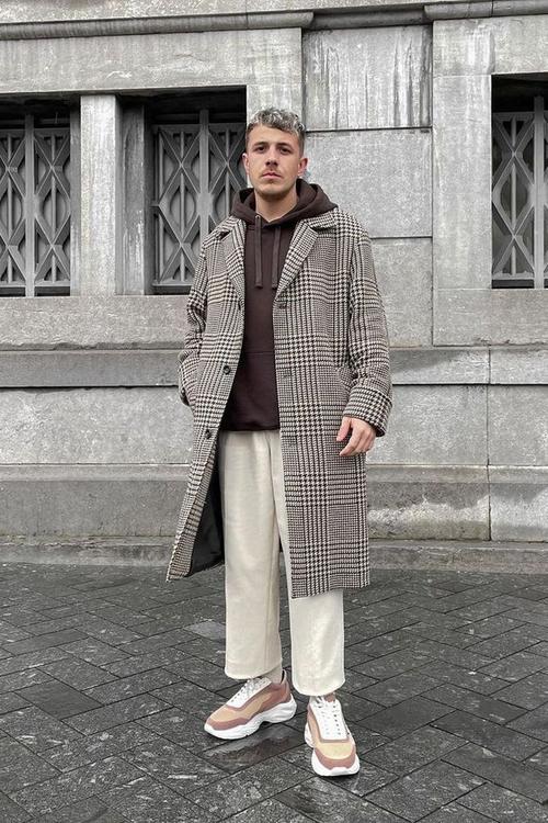 男生怎么变酷酷的气质（怎么变得酷酷的男生）