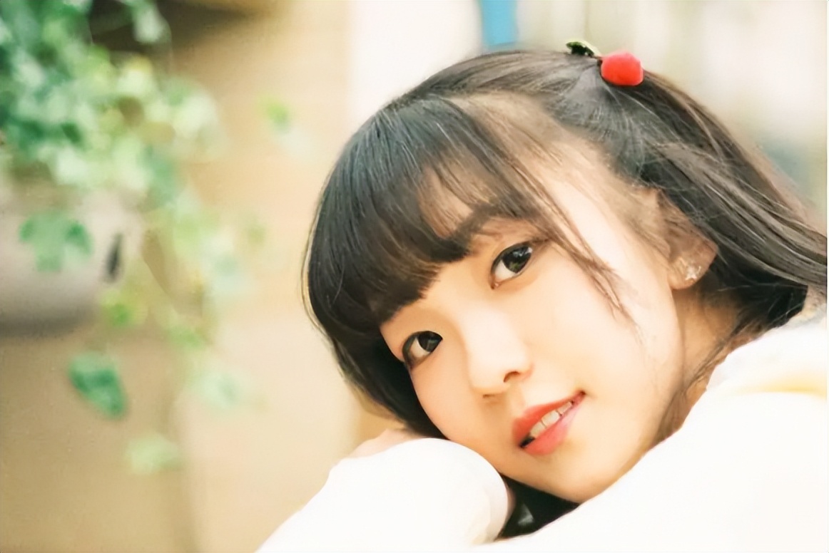 如何让女生主动找你聊天（要记住这八个原则）