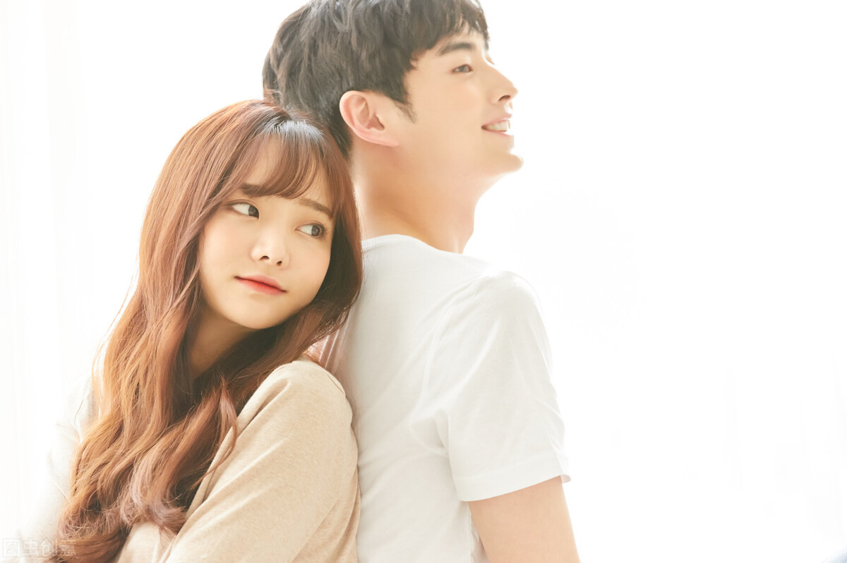 怎么追求自己喜欢的女孩子（喜欢的女孩子怎么追）