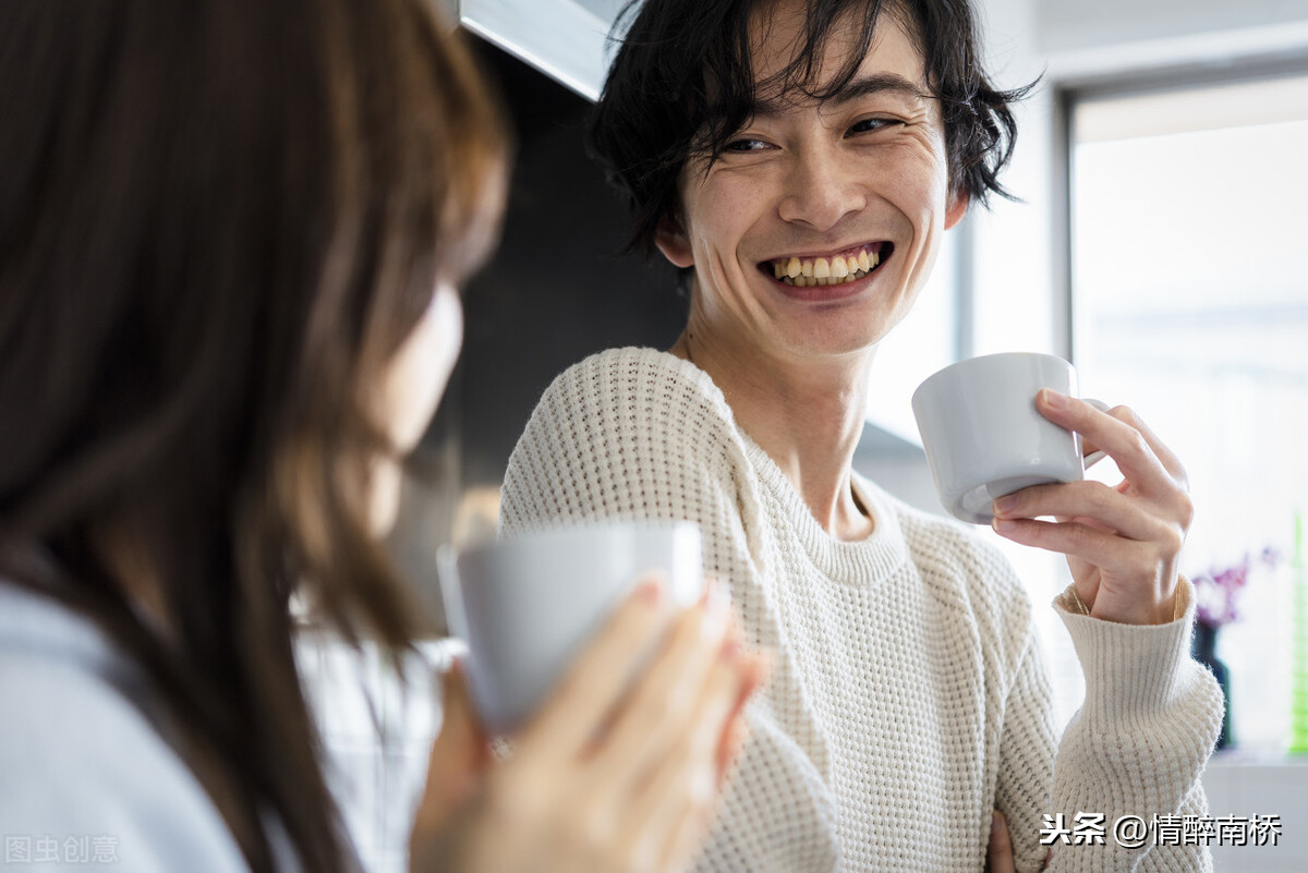 如何让女孩子喜欢和你聊天（男人需要掌握这几种方法）