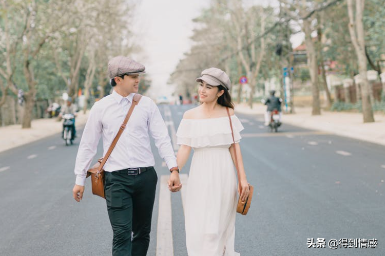 怎么用情话撩喜欢的男生（男生越会对你相思入骨）