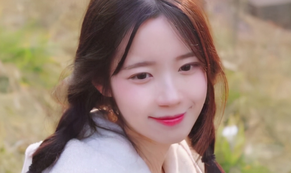 怎么不敷衍的夸女生可爱（这样夸让她听了开心的冒泡）