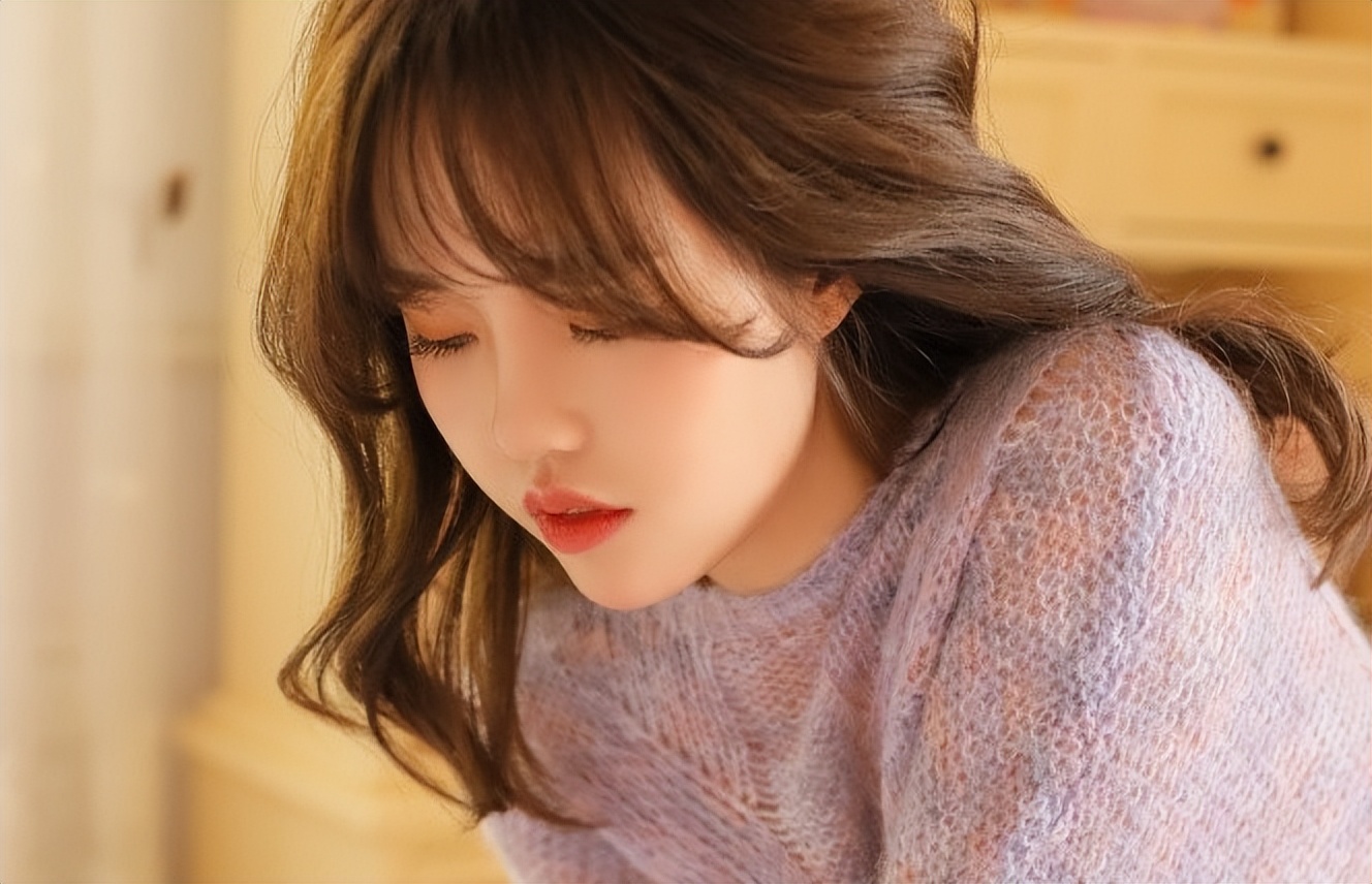 相亲见面送女孩什么礼物好（来看一下最受女生欢迎的礼物）