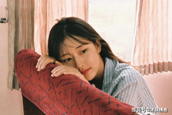 30岁单身男人怎么追求（如何追30岁单身男人）