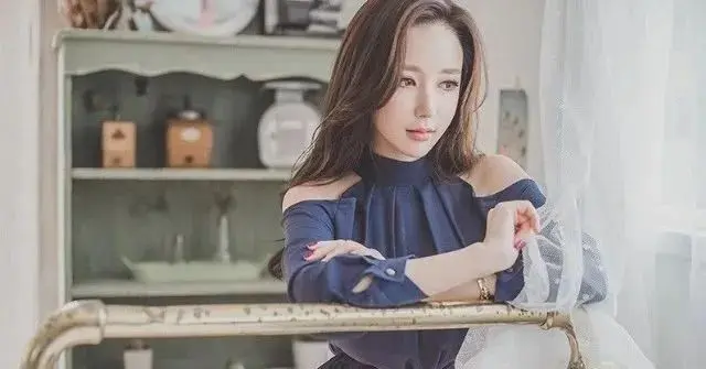 和陌生妹子聊天第一句说什么（教你三个高情商开场白）