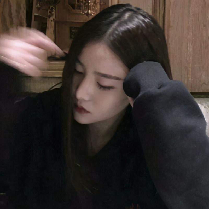 天冷了关心女朋友的话（秋冬暖心话语大全）