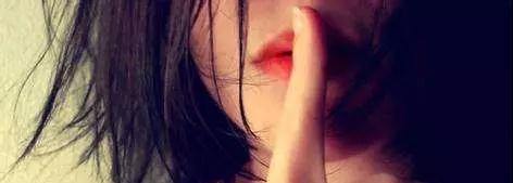 如何提升自己的撩妹技巧（学会这两招就行）