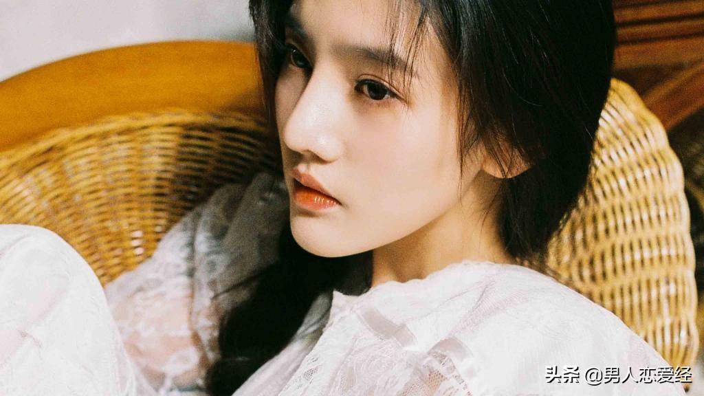 女孩有什么表现就不要追了（有这5种表现就别追了）