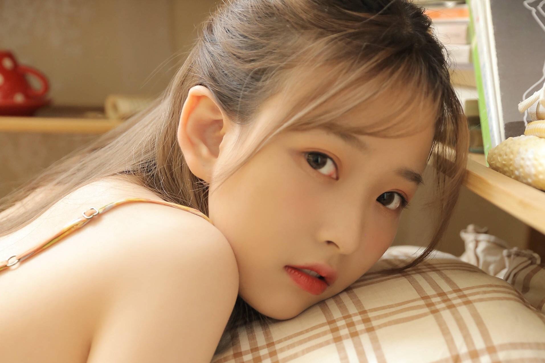 一般和女生聊什么话题（聊这三个越真实越心动）