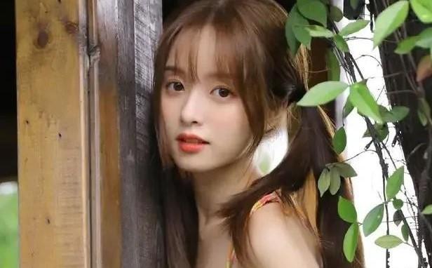 一般和女生聊什么话题（聊这三个越真实越心动）