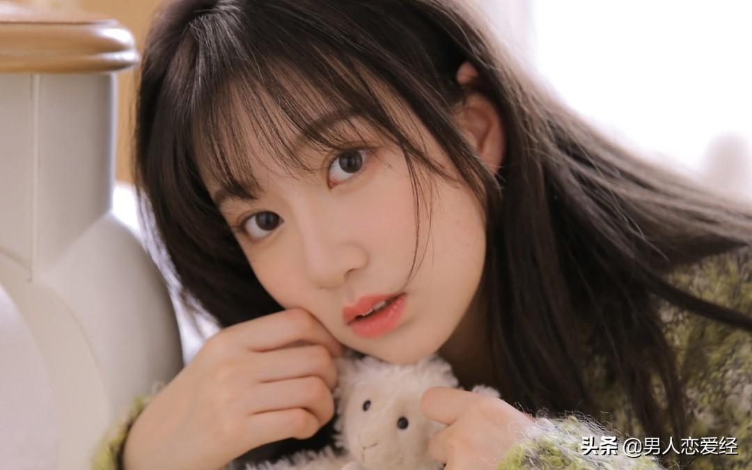 微信跟女生聊天的话题（防止尬聊的12个话题）