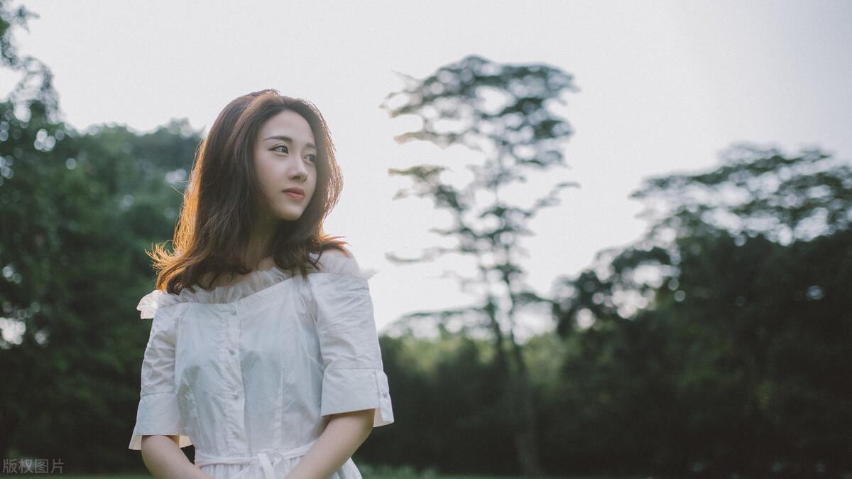 怎么成为女人喜欢的有趣男人（该怎样做一个幽默的男人）