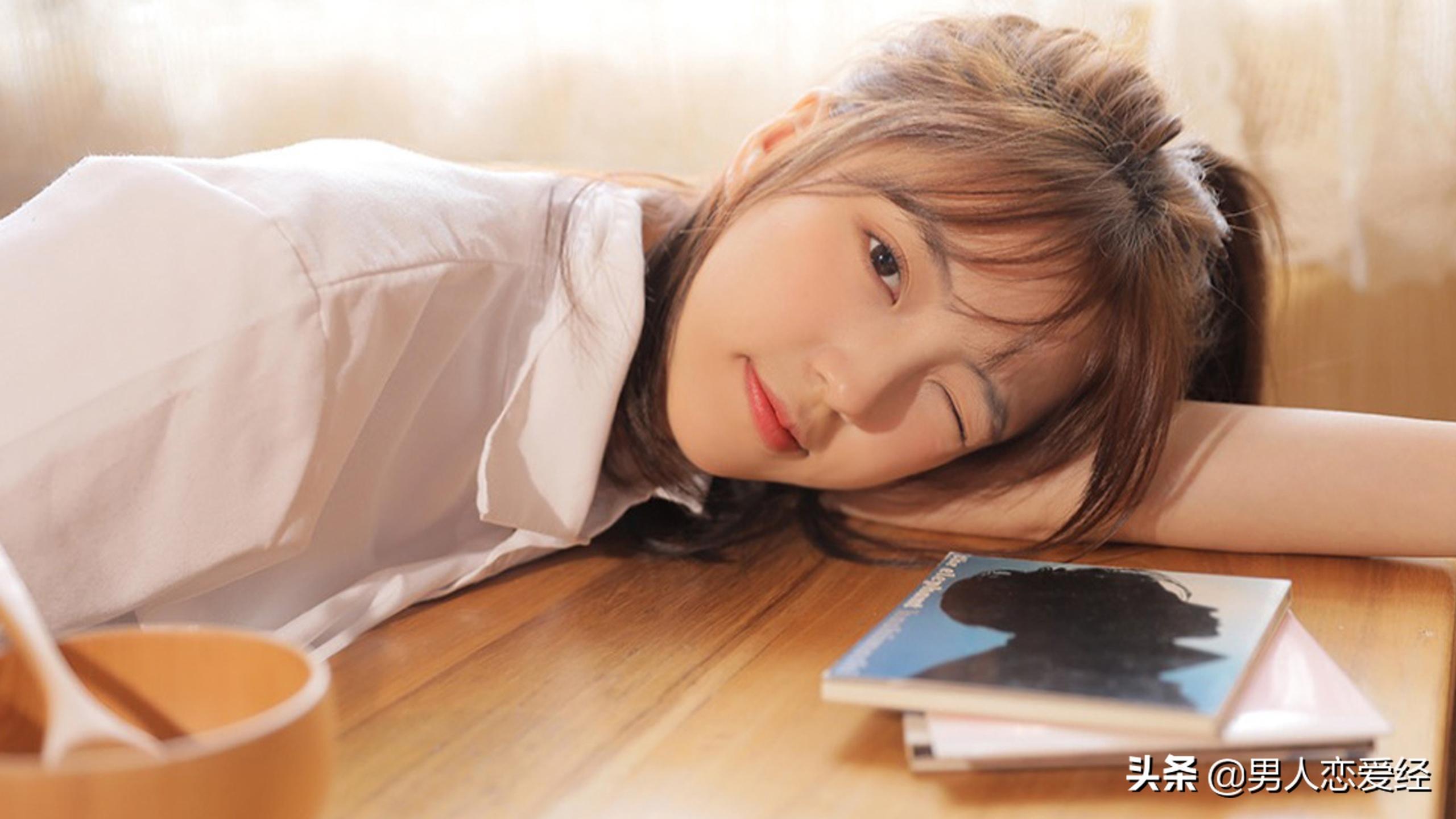 追女生的技巧和方法（五个技巧快速俘获她的芳心）