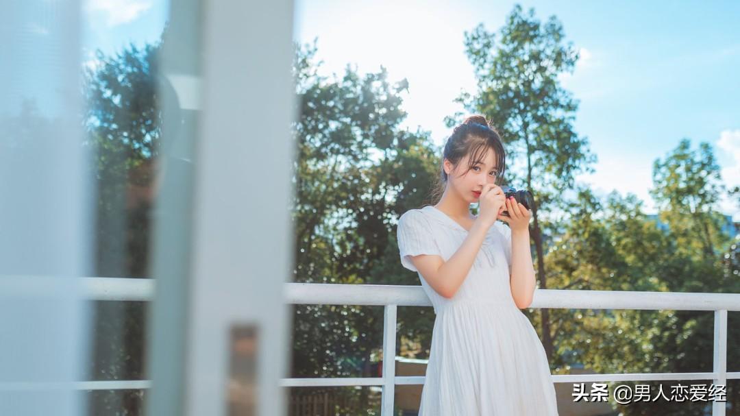 微信搭讪第一句话要怎么说（初次加微信撩妹技巧）