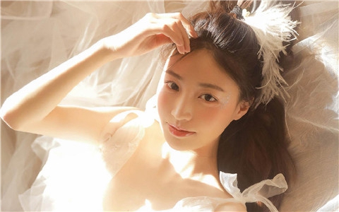 男人爱上你的8大征兆，懂得自懂