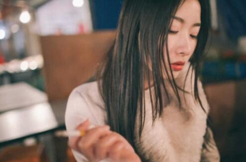 女人不回信息不接电话的真实心理（来看看这四点真相）