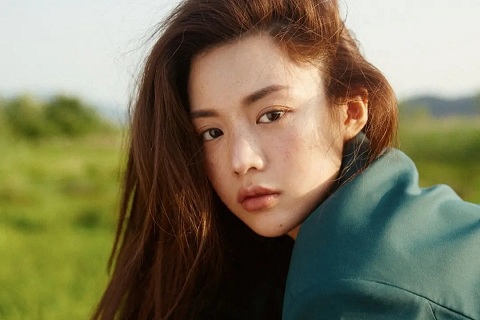 爱上一个离了婚的女人怎么办（离婚女人的心理弱点）