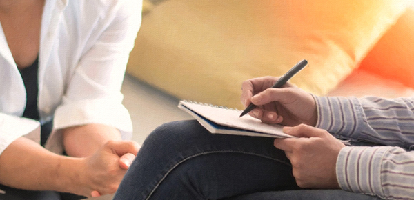 女生用鼻子蹭男生是什么意思